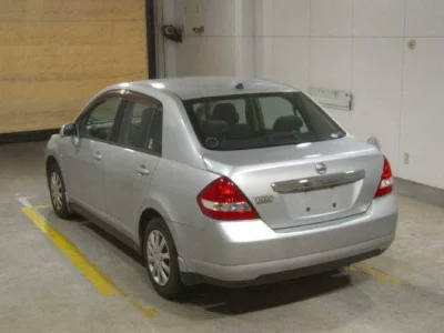 Nissan Tiida Latio