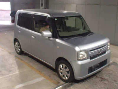 Toyota Pixis Space