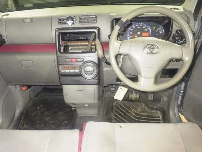 Toyota Pixis Space