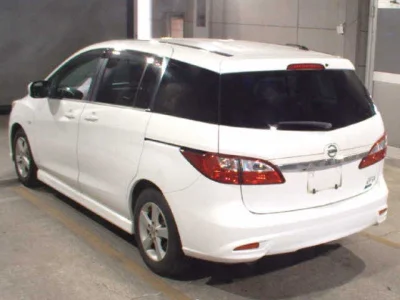 Nissan Lafesta