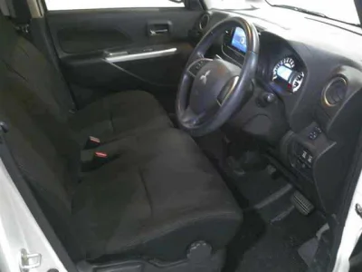 Mitsubishi eK X Space