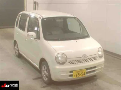 Daihatsu Move Latte