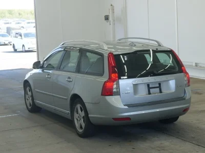 Volvo V50