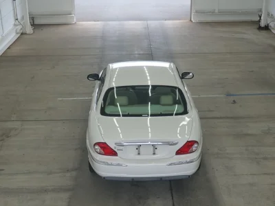Jaguar X-Type