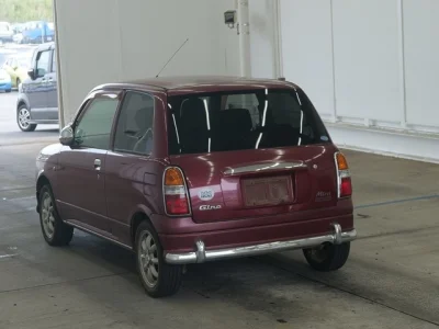 Daihatsu Mira