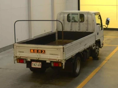 Mazda TITAN