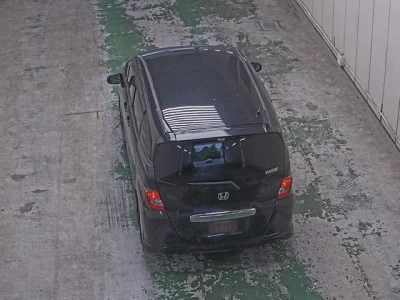 Honda FREED SPIKE