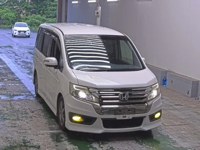 Honda STEP WAGON