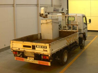 Mitsubishi Fuso Canter