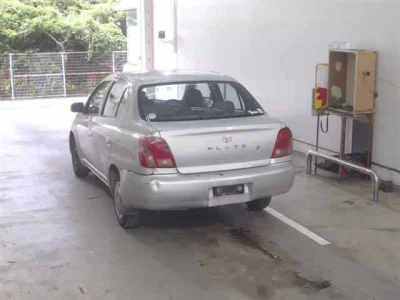 Toyota Platz