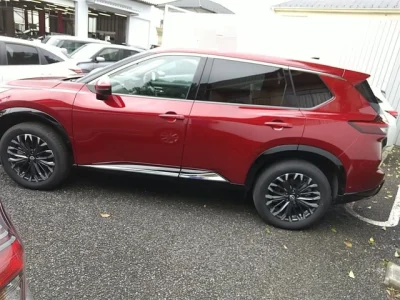 Nissan X-TRAIL