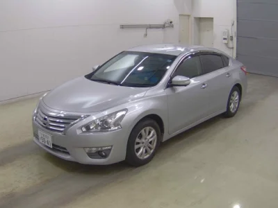 Nissan TEANA