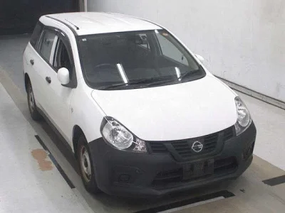 Nissan AD