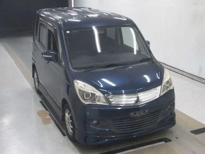 Mitsubishi Delica D:2