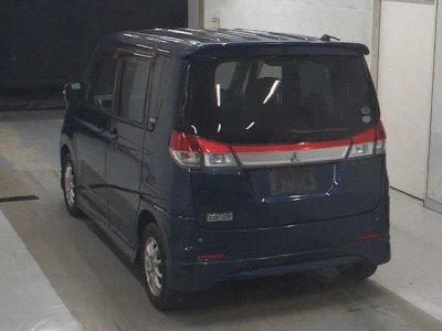 Mitsubishi Delica D:2