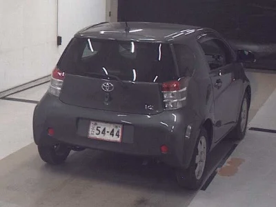 Toyota iQ