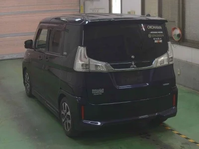 Mitsubishi Delica D:2