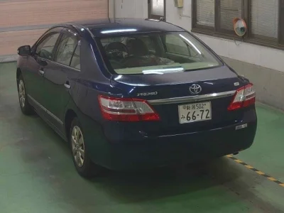 Toyota Premio
