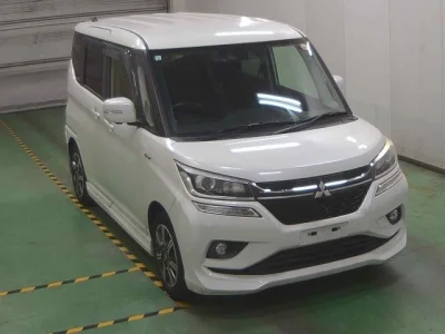 Mitsubishi Delica D:2