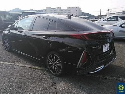 Toyota Prius PHV