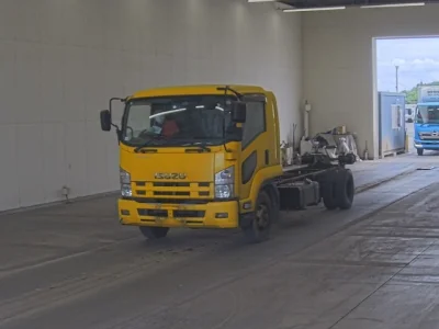 Isuzu FORWARD