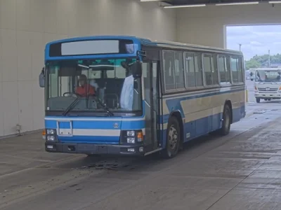 Isuzu Erga