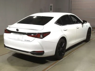 Lexus ES300h