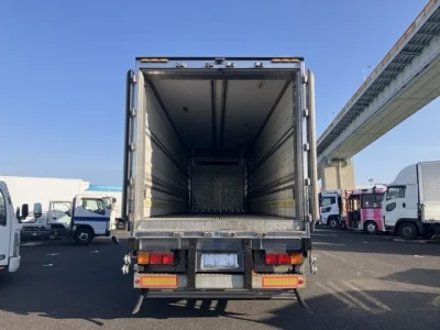 Hino PROFIA