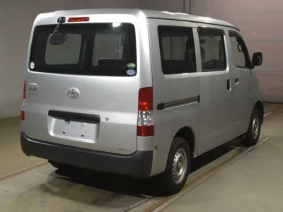 Toyota LiteAce Van