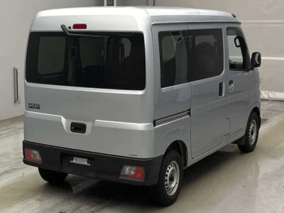 Toyota Pixis Van
