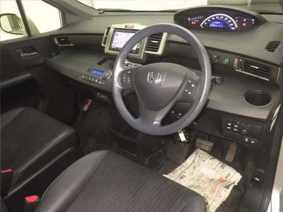 Honda Freed Spike
