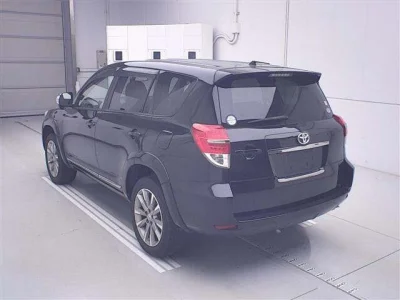 Toyota Vanguard
