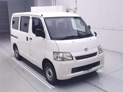 Toyota LiteAce Van