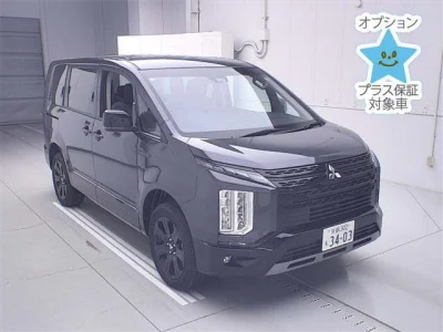 Mitsubishi DELICA D5