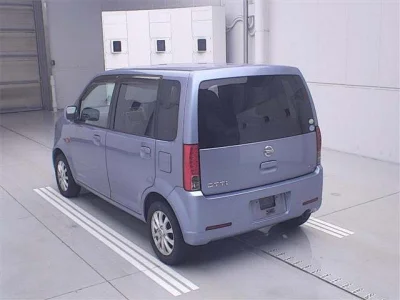 Nissan Otti