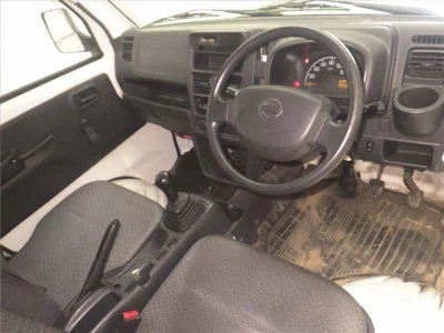 Nissan NT100 Clipper