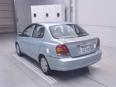 Toyota Platz