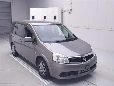 Nissan Lafesta