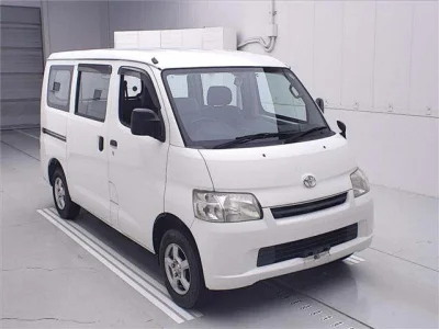 Toyota LiteAce Van
