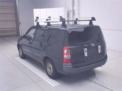 Toyota Succeed