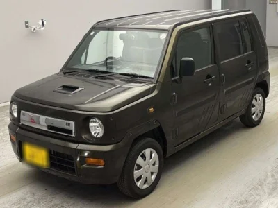 Daihatsu Naked