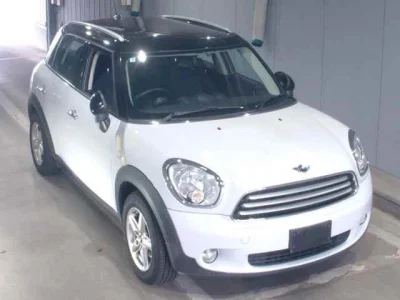 MINI Crossover
