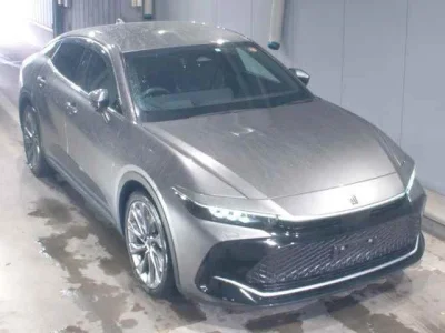 Toyota Crown Crossover