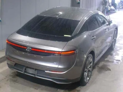 Toyota Crown Crossover