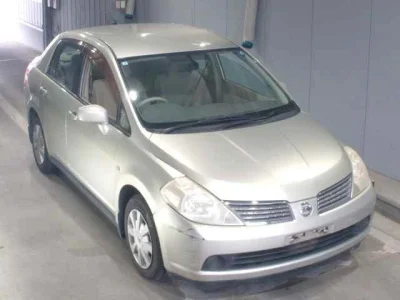 Nissan Tiida Latio