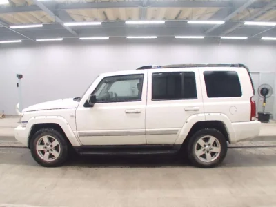Jeep Commander