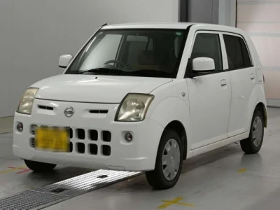 Nissan Pino