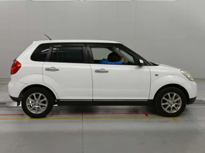 Mazda Verisa