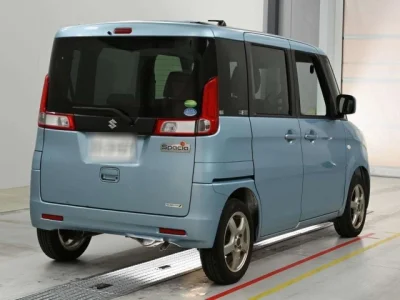 Suzuki Spacia