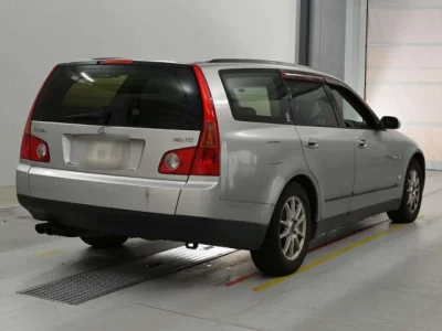 Nissan Stagea